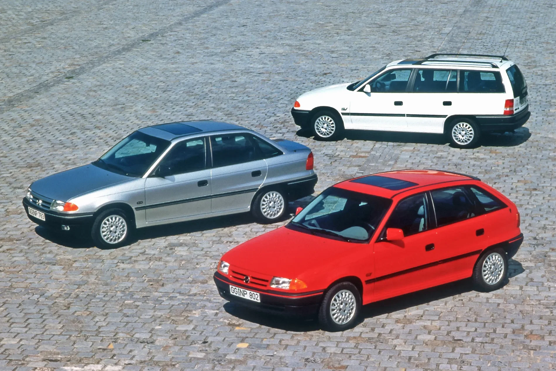 Familie des Astra F