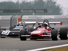 Tecno T69 und Chevron 825