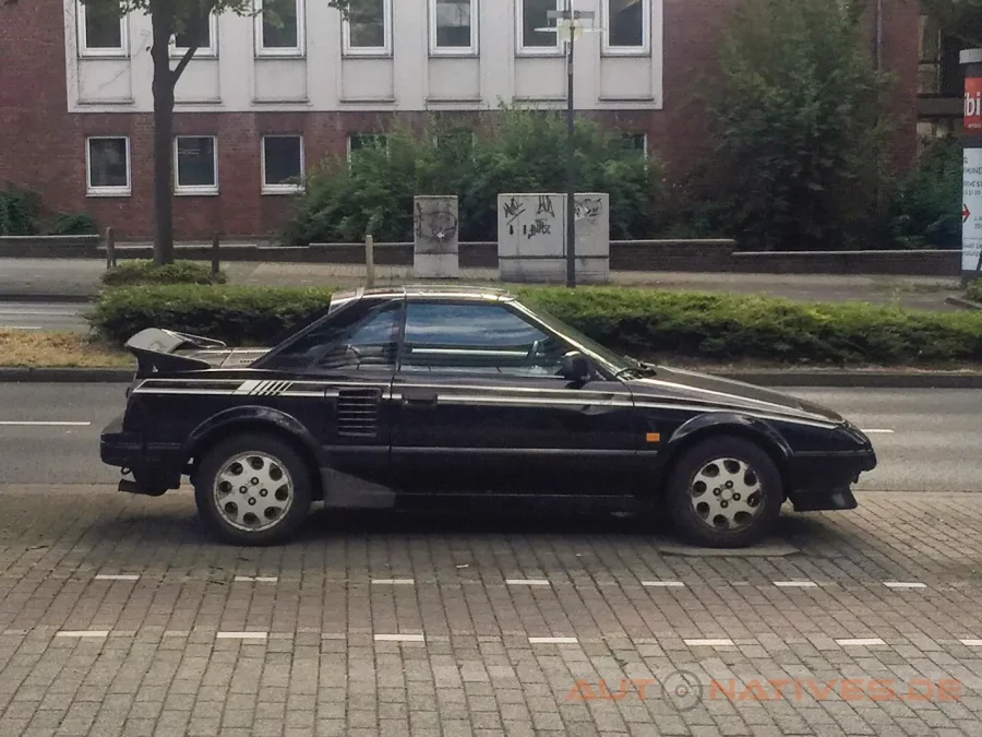 Toyota MR2