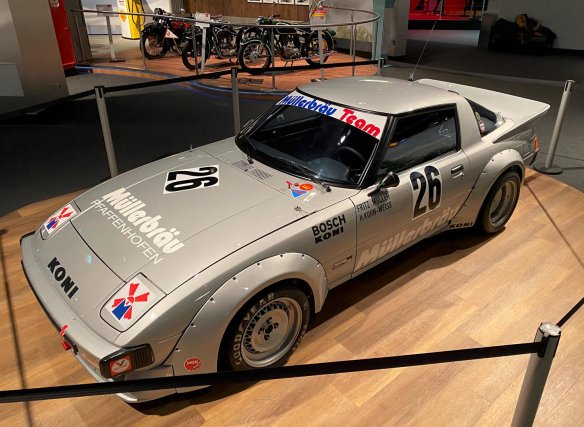 Museumsstück: Mazda RX-7 vom Müllerbräu Team