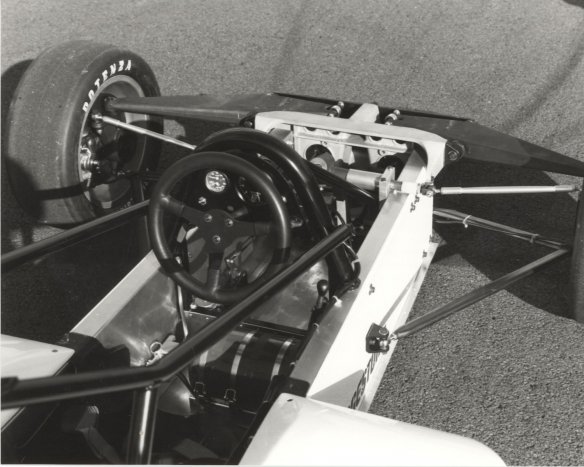 Mario Andretti im Lola T332 der Formel 5000