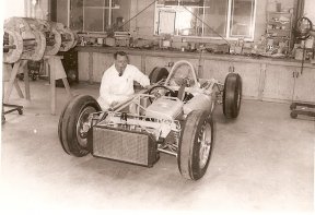 Vorschaubild zum Beitrag: Dan Gurney und der Buick 215 in Indianapolis