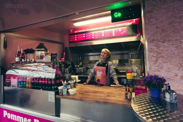 Pommesdeluxe2016 – Mit extra Scharf – Frits and Tits in Essen