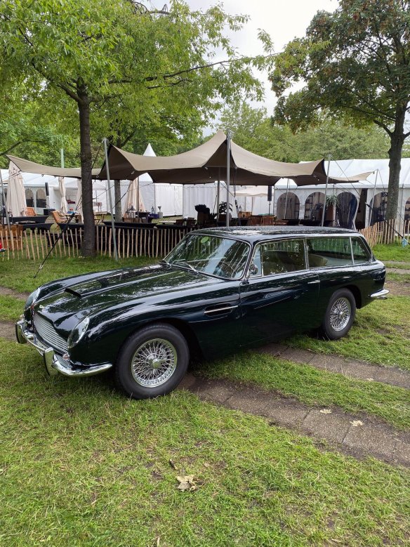 Carspotting: Aston Martin DB6 Shooting Brake