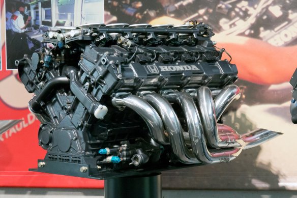 Männer, Ideen und Motoren – Als die Formel 1 den Turbo ins Museum schickte!