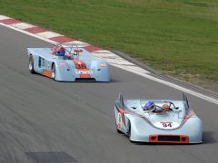 Porsche 908 und Chevron B19