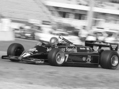 Lotus 87