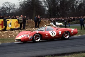 Vorschaubild zum Beitrag: Schöner scheitern – Ford P68 und die Frage: Was hätte sein können?