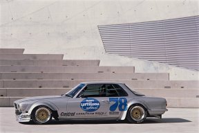 Vorschaubild zum Beitrag: 6. Juli 1980 – AMG gewinnt mit dem Mercedes-Benz 450 SLC den Großen Preis der Tourenwagen auf dem Nürburgring