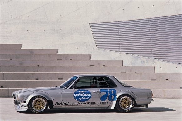 6. Juli 1980 – AMG gewinnt mit dem Mercedes-Benz 450 SLC den Großen Preis der Tourenwagen auf dem Nürburgring