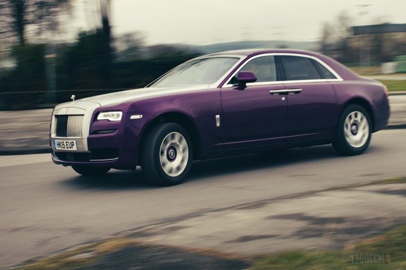 Pommesdeluxe – Rolls-Royce Ghost Series II trifft Pommes Schranke