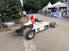 Lola T371 bzw. Hill GH1