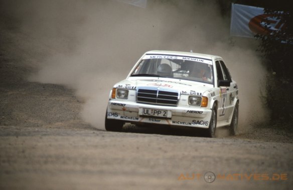 Mercedes-Benz 190 E 2.3-16 – wie Mercedes wieder sportlich wurde!