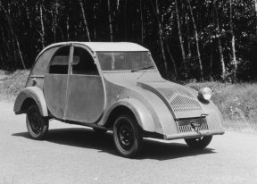 Vorschaubild zum Beitrag: Citroën 2CV – die Ente wird 65 Jahre alt