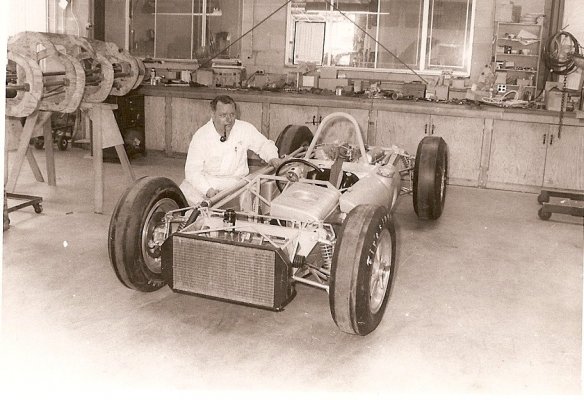 Dan Gurney und der Buick 215 in Indianapolis