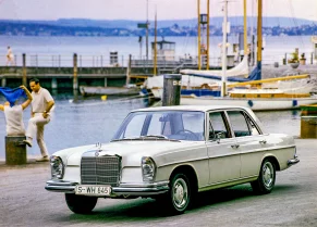 Vorschaubild zum Beitrag: 60 Jahre Mercedes-Benz Baureihen 108/109 – Die Geburt einer Stilikone