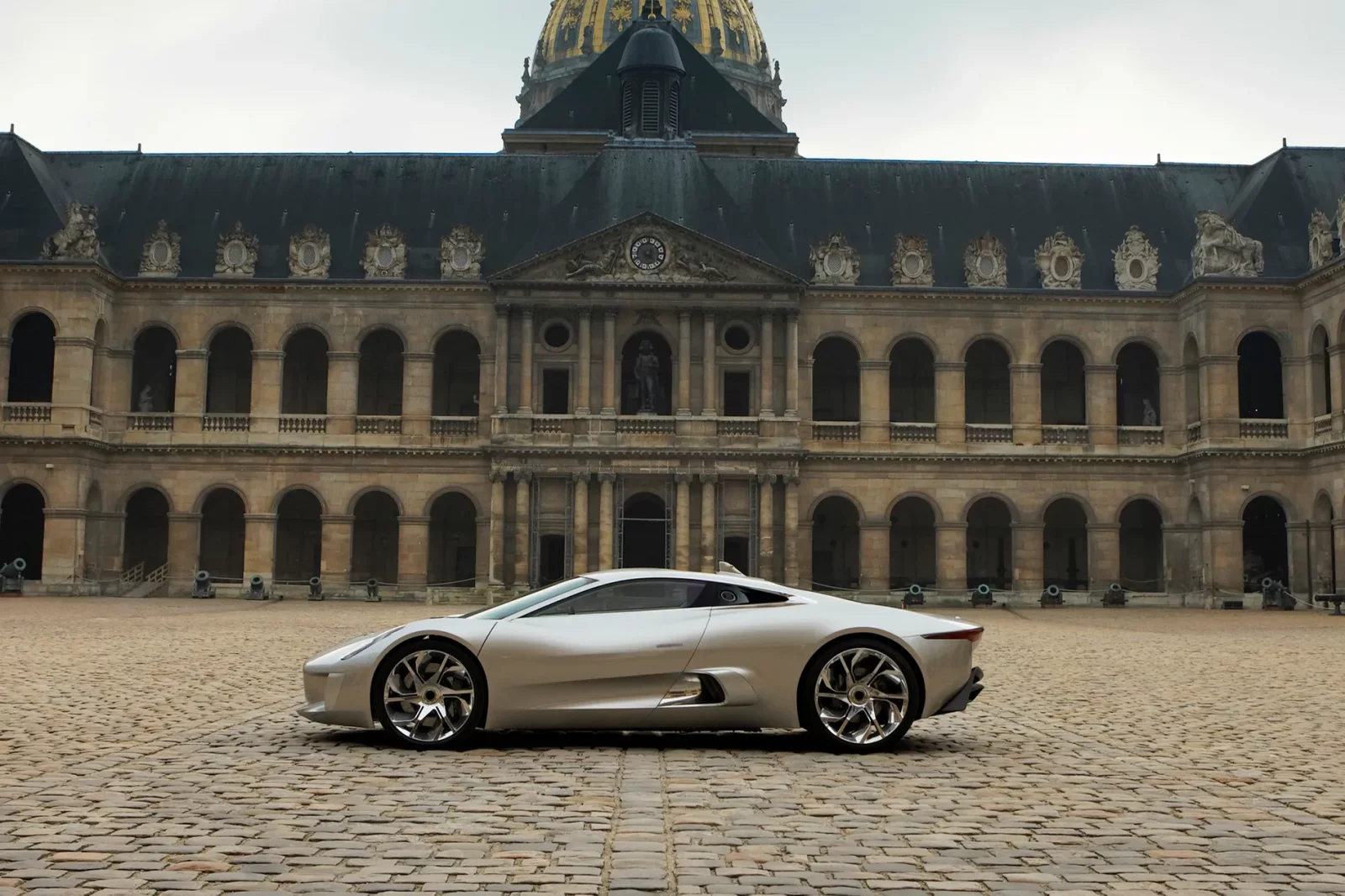Jaguar C-X75