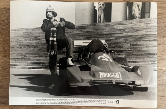 Kennt Ihr „Formel 1 und heisse Mädchen“?
