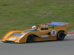 McLaren M8F