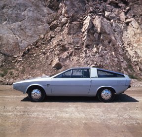 Vorschaubild zum Beitrag: Bald wieder da: Hyundai Pony Coupe Concept!