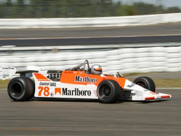 Warren Briggs im McLaren M29 beim AvD Oldtimer-Grand-Prix 2022
