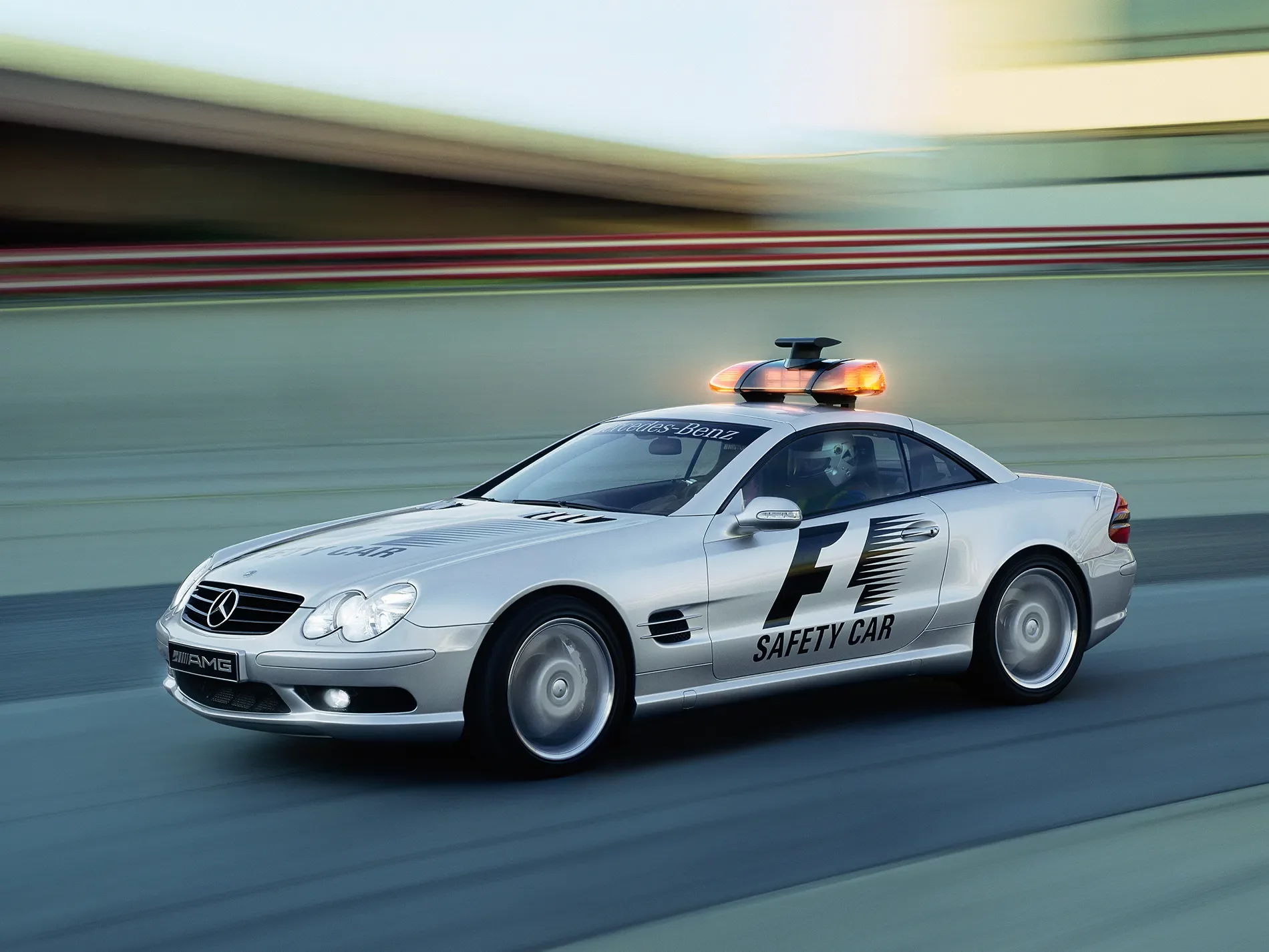 Mercedes-Benz SL 55 AMG der Baureihe R 230