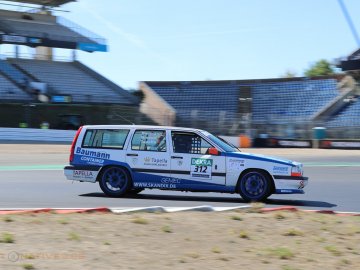 VOLVO 850 T5 Kombi (1996) im DTM Classic Cup beim AvD Oldtimer-Grand-Prix 2022