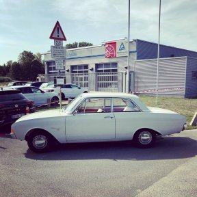 Vorschaubild zum Beitrag: Carspotting: Ford P3 – Ford Taunus 17 M