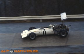 Vorschaubild zum Beitrag: BMW F268: Als das BMW Formel 2-Werksteam mit dem Lola T102 fuhr!