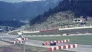 Das Rätsel hinter dem Reifenstapel: Ein Formel-1-Foto erzählt mehr, als man sieht