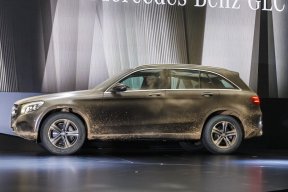 Vorschaubild zum Beitrag: Mercedes GLC: braunes Bio-Ei auf vier Rädern