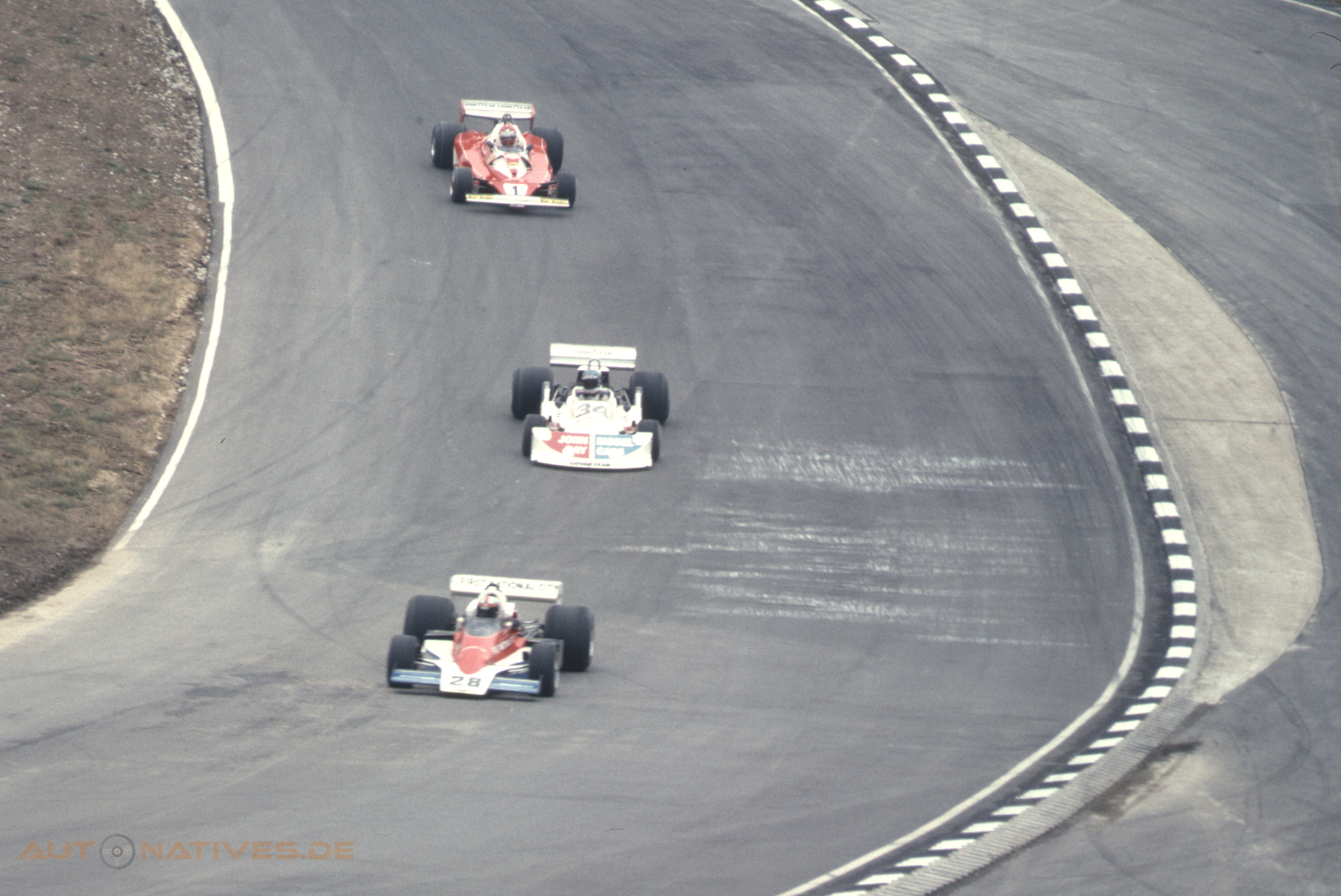 Titelbild zum Artikel:Das kurze Formel 1-Abenteuer von Roger Penske! 