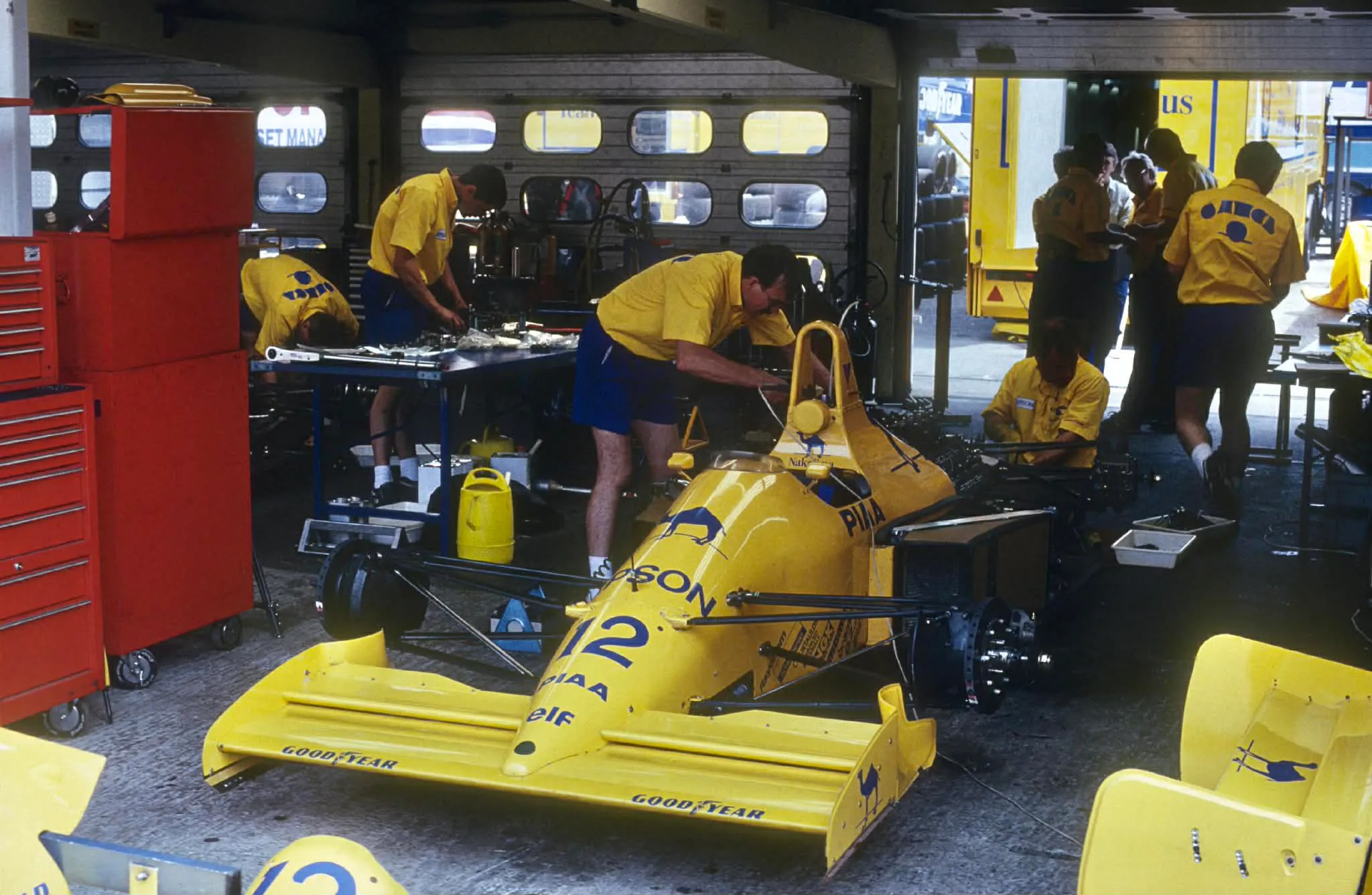 Team Lotus in der Box