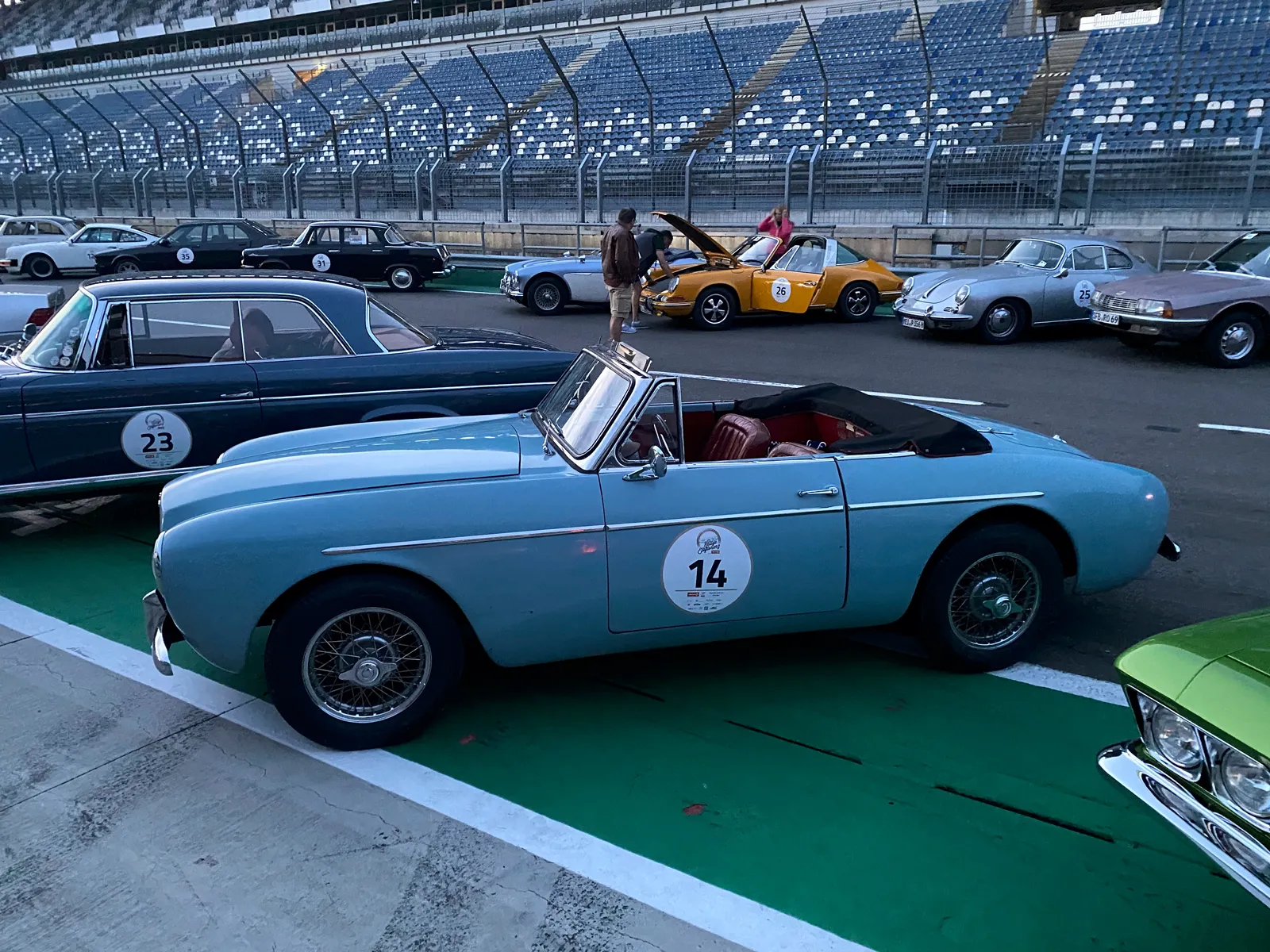 Seitenansicht des Volvo P1900