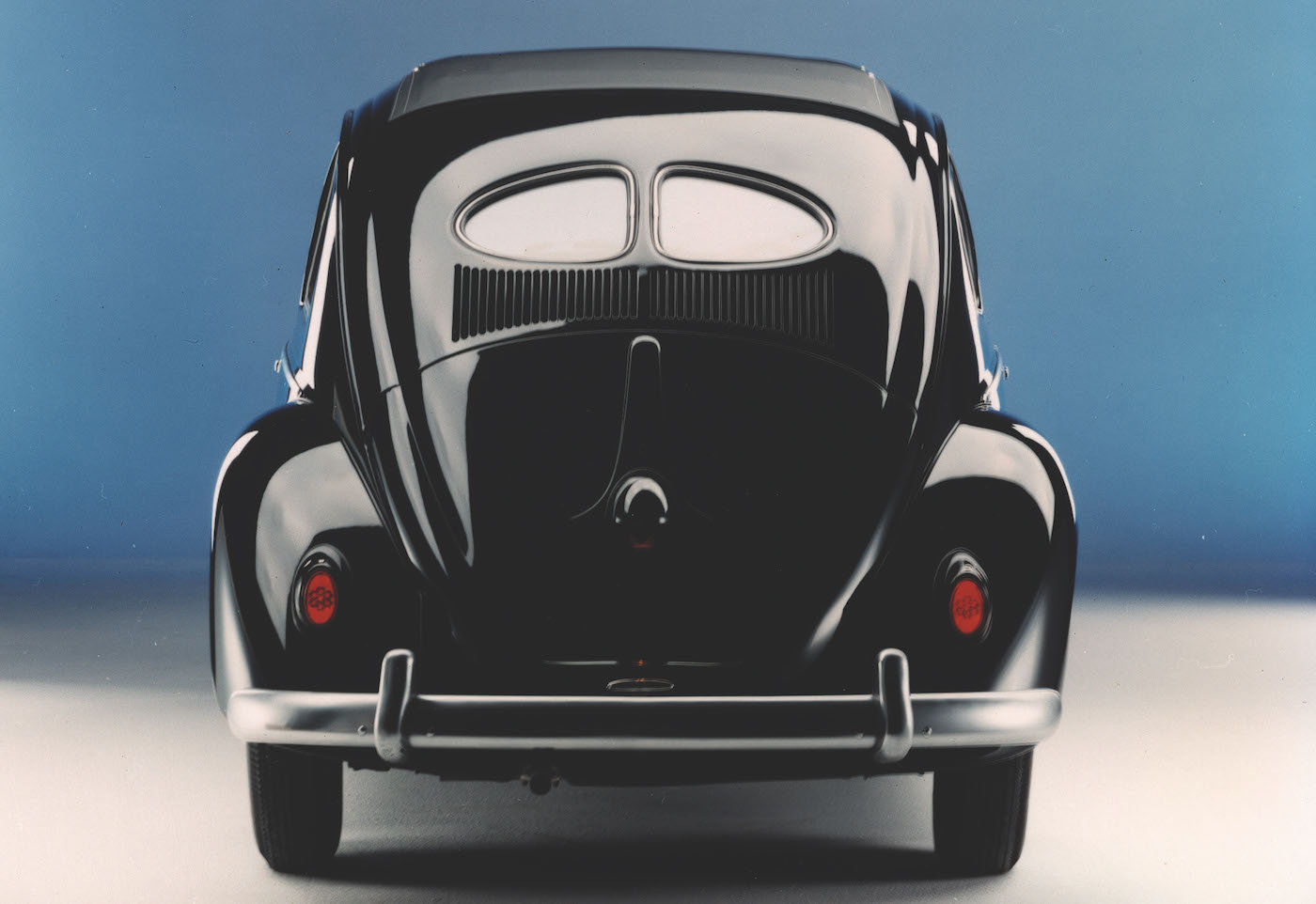 1953 verschwindet das charmante Brezel – Foto Volkswagen
