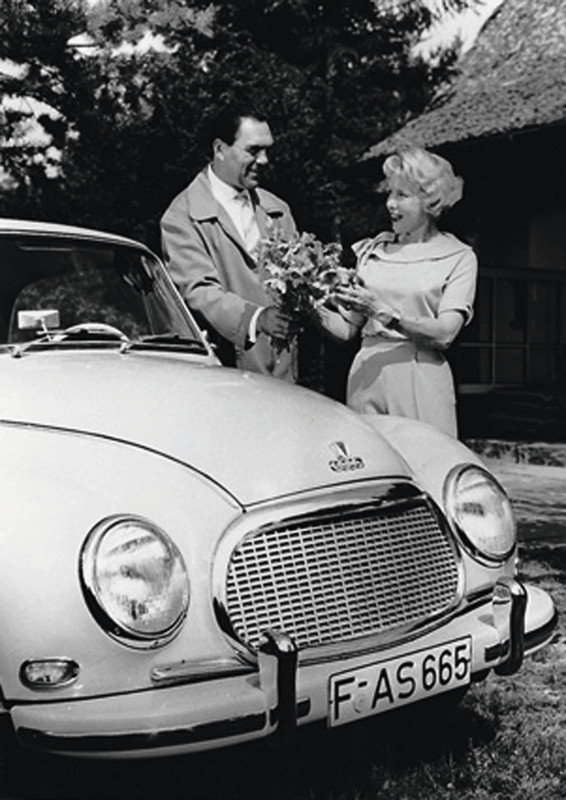 Max Schmeling und ein DKW F93 Coupé