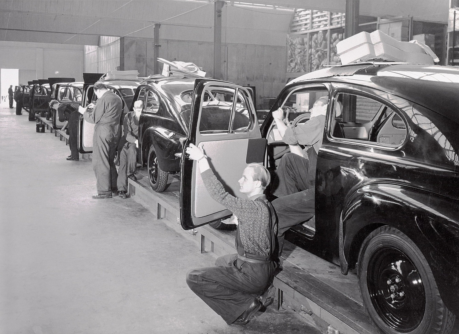Produktion des Volvo PV444 im Volvo Werk Lundby/Schweden