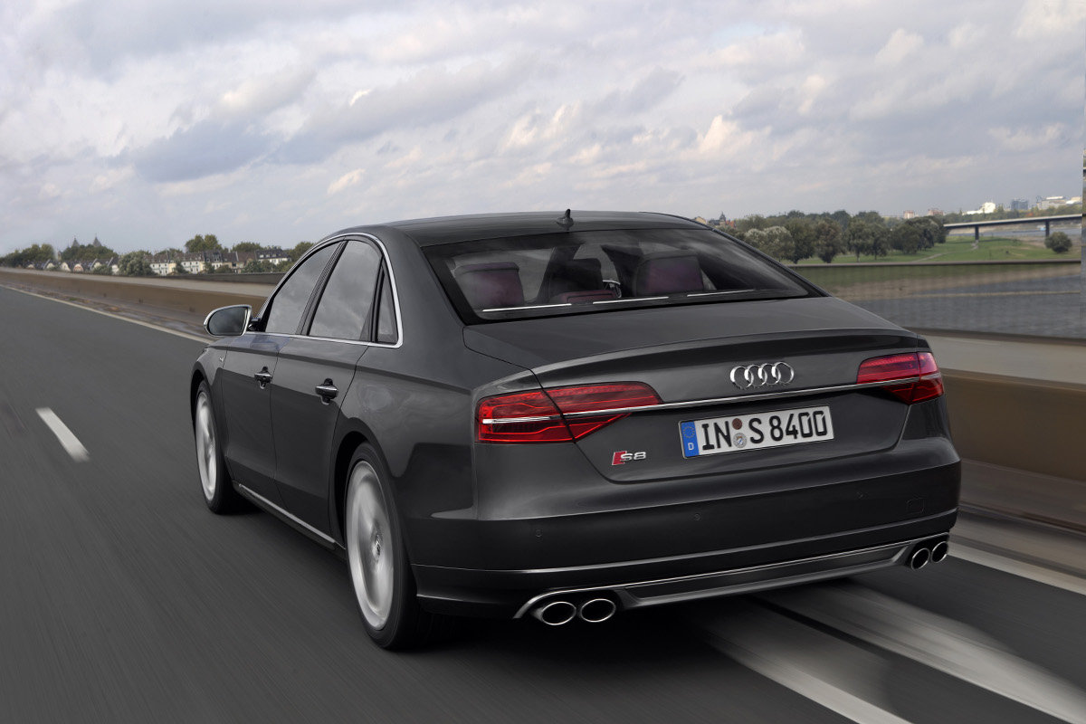 Audi S8