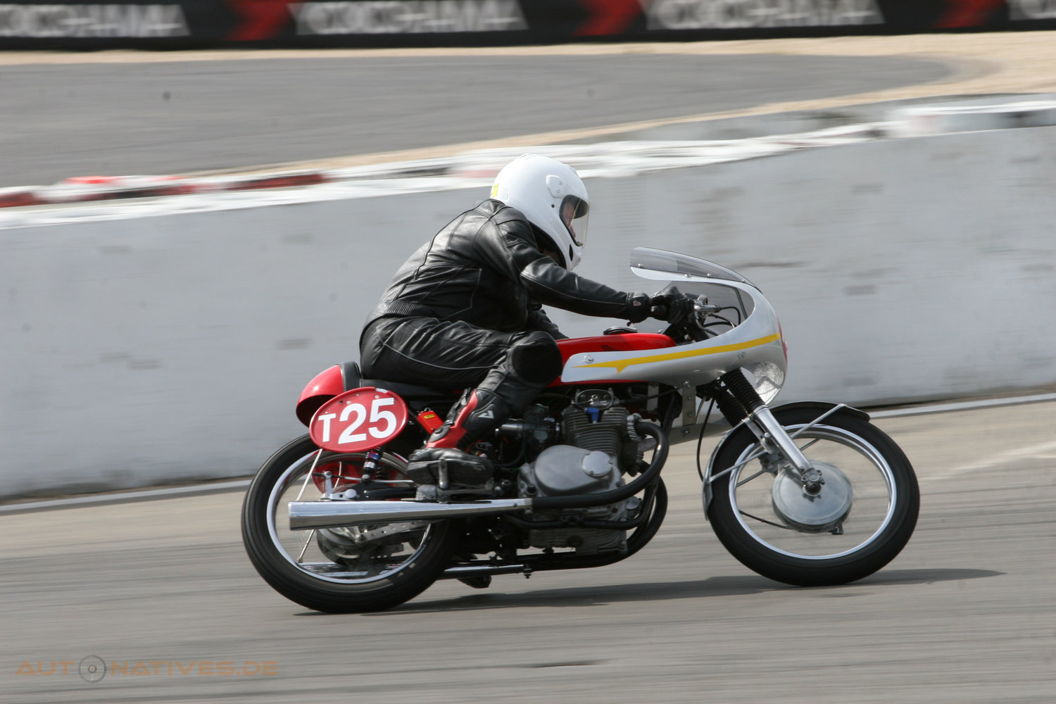Bei On Any Sunday – Teufelskerle auf heißen Feuerstühlen dreht sich alles um Motorräder. (Foto: Tom Schwede)