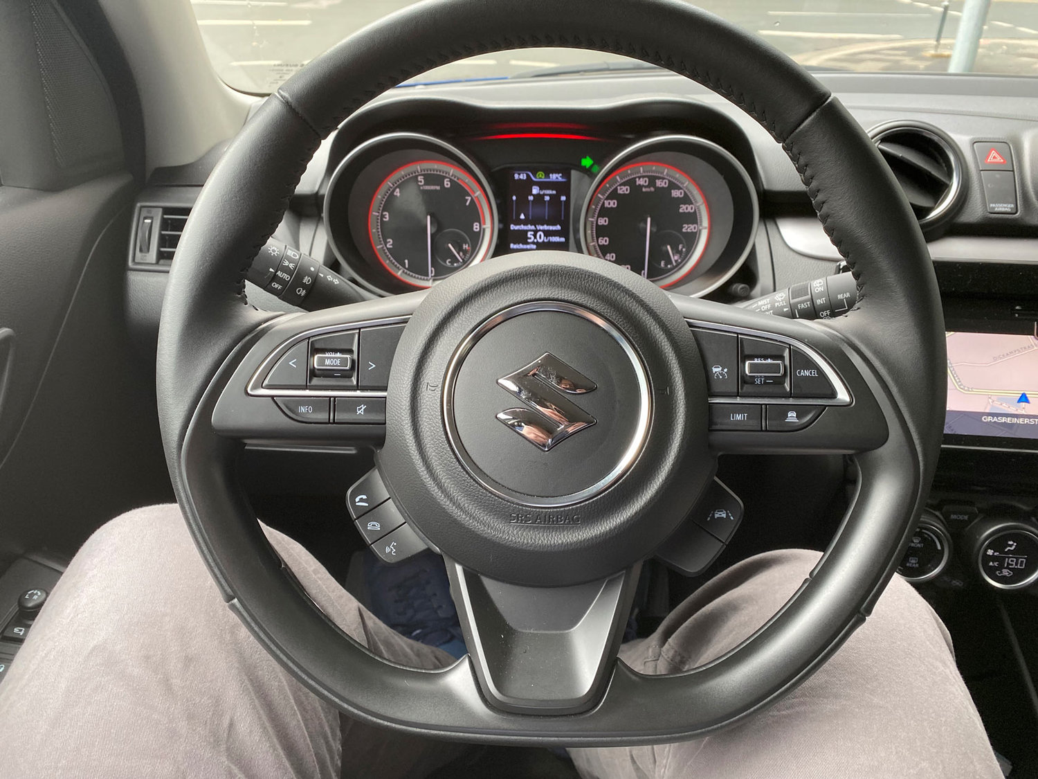 Tom im Suzuki Swift 1.2