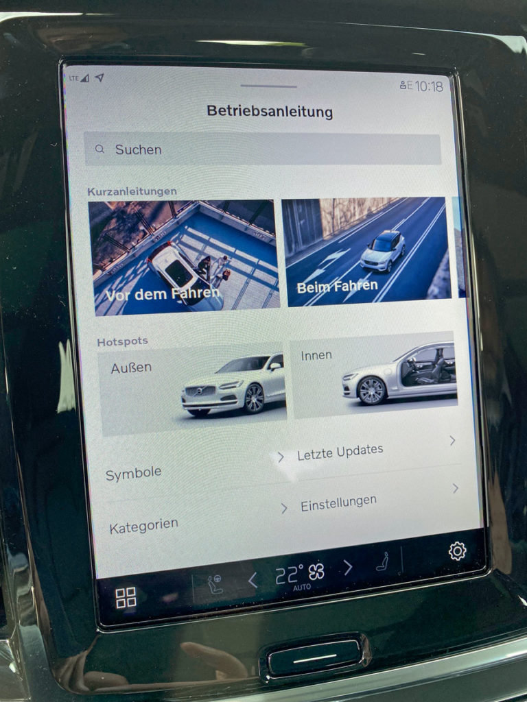 Bedienungshandbuch online im Beim Start im Medienhafen der Rheinmetropole ist der Akku des Testwagen jedoch nur zu ¾ geladen. Gerade einmal 25 Kilometer prognostiziert die Reichweitenanzeige im digitalen Cockpit
