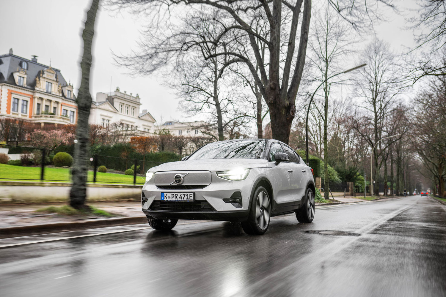 Tom Schwede, unterwegs im Volvo C40 Recharge Pure Electric