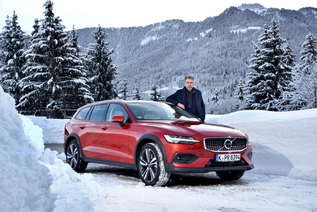Tom und der Volvo V60 Cross Country D4 AWD