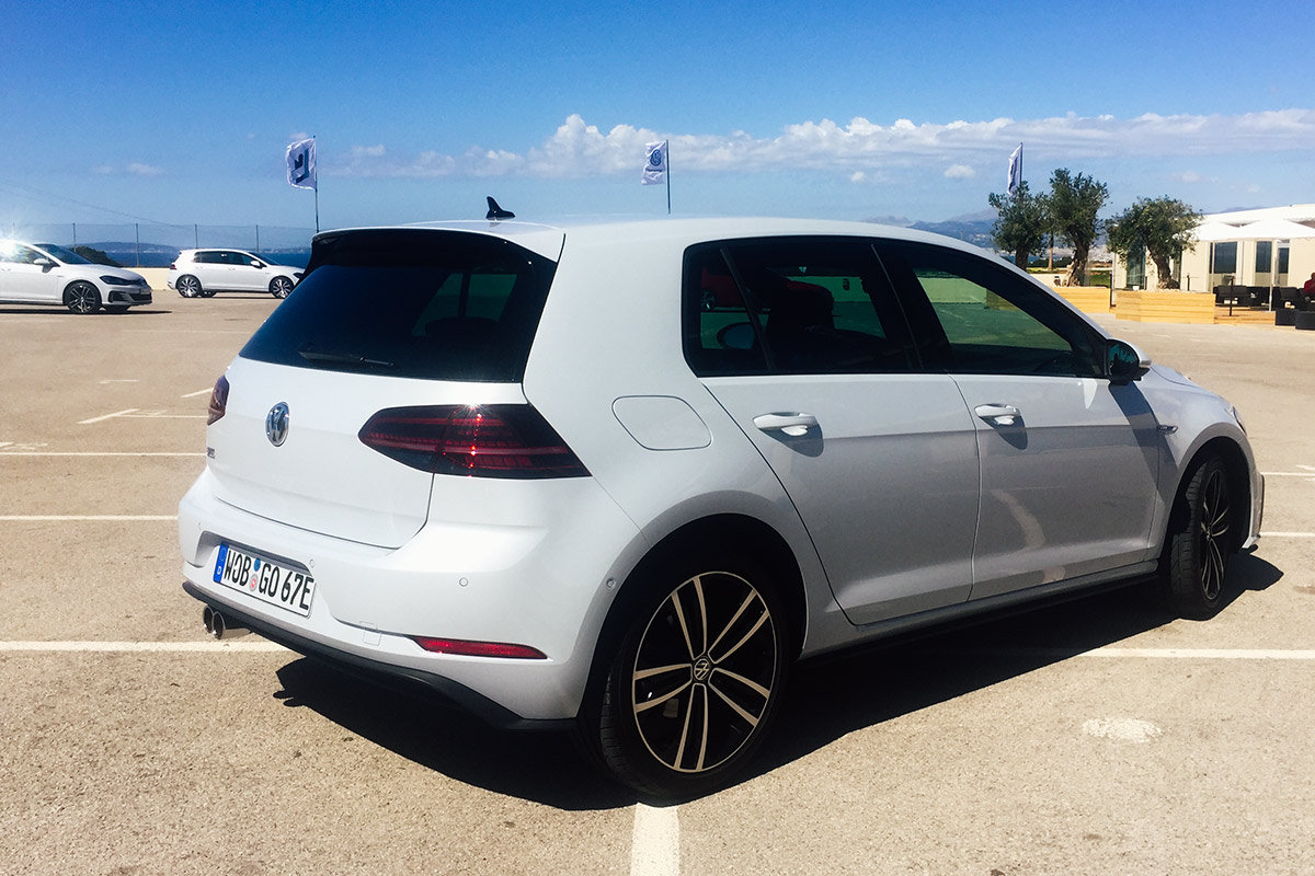 Von außen ein Golf: VW Golf GTE 1.4 Plug-In-Hybrid