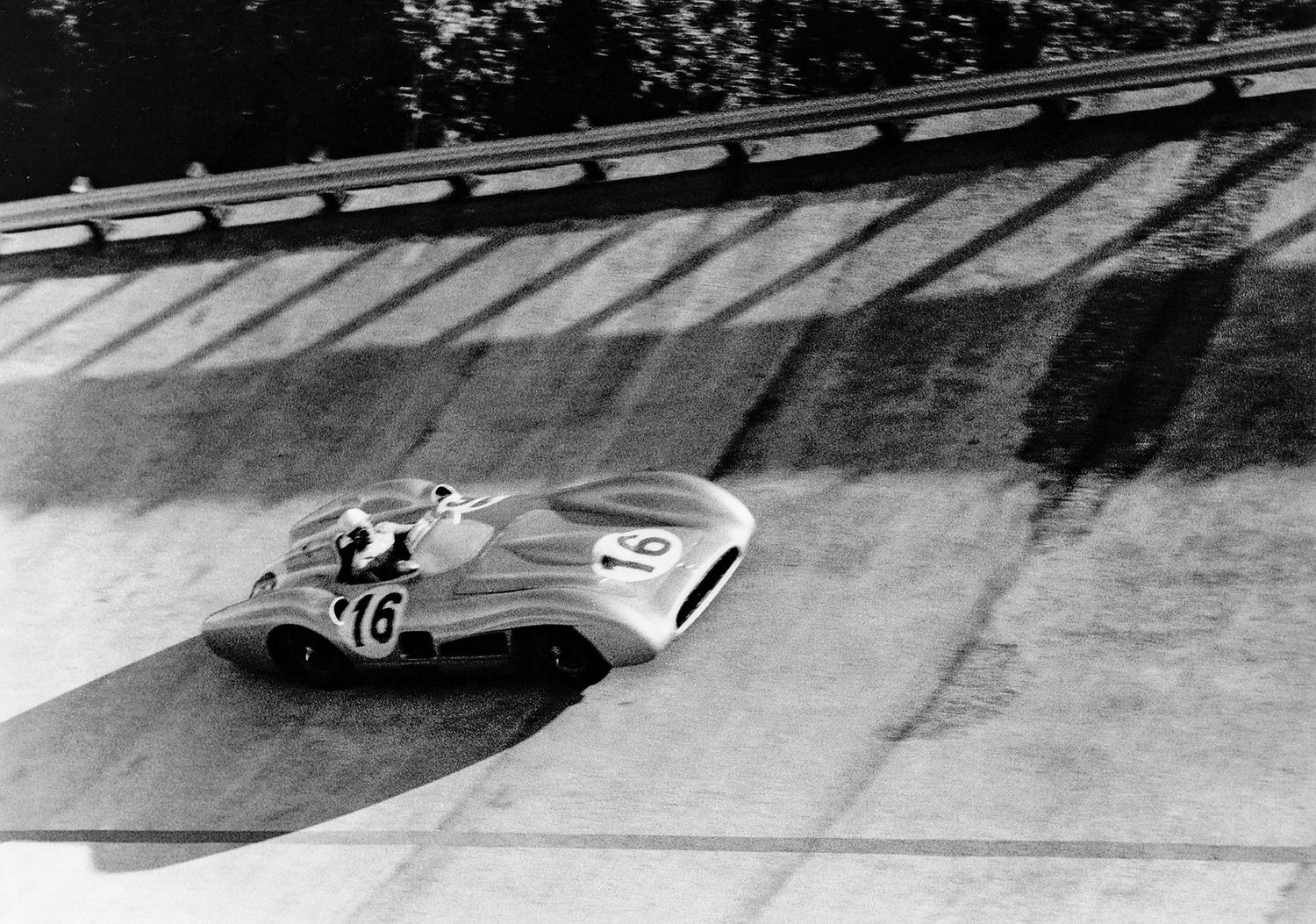 1955, Stirling Moss in Monza mit dem Mercedes-Benz W 196 R