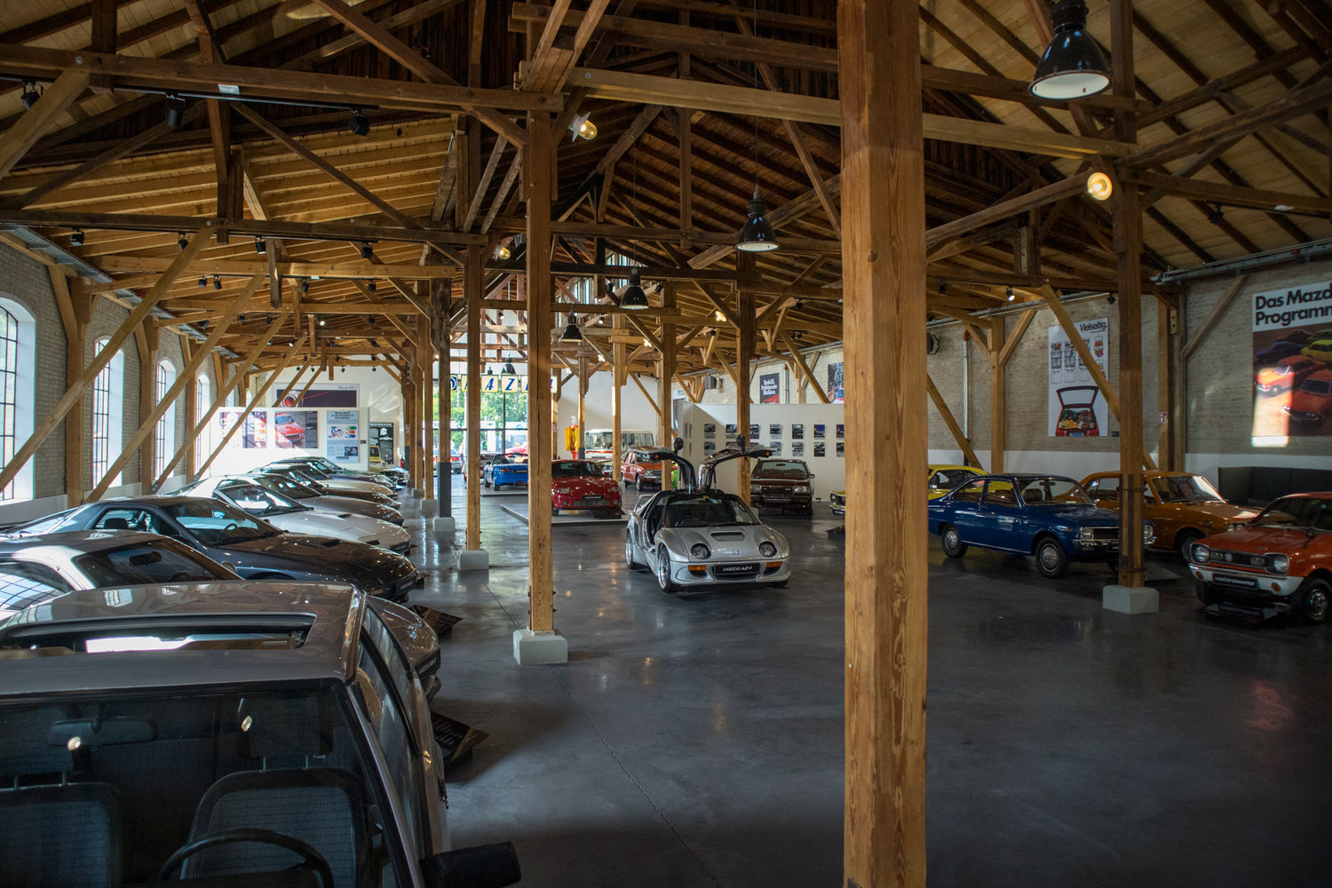 Blick ins Mazda Classic – Automobil Museum Frey
