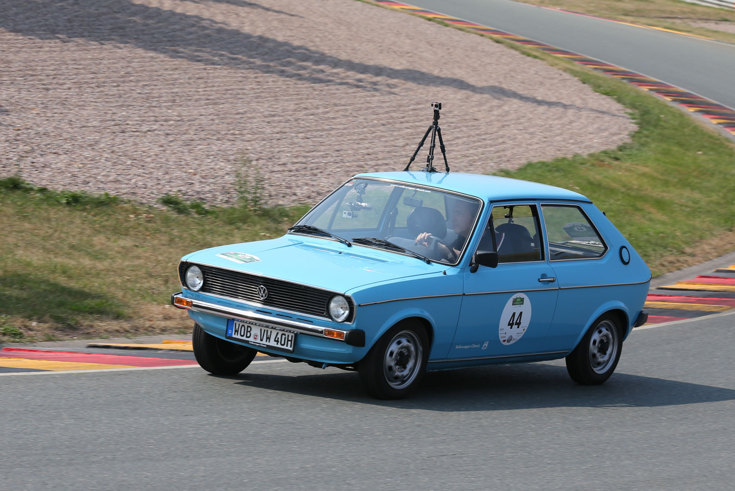 Tom unterwegs im VW Polo I