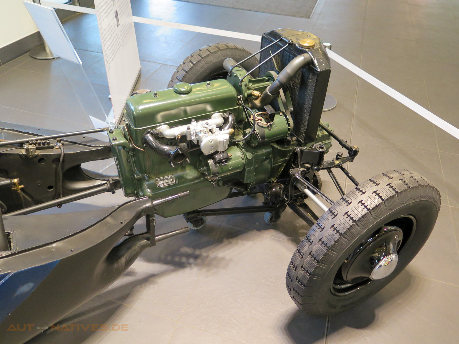 Der Citroën Typ H nutzte den Motor und das Getriebe aus dem Traction Avant.