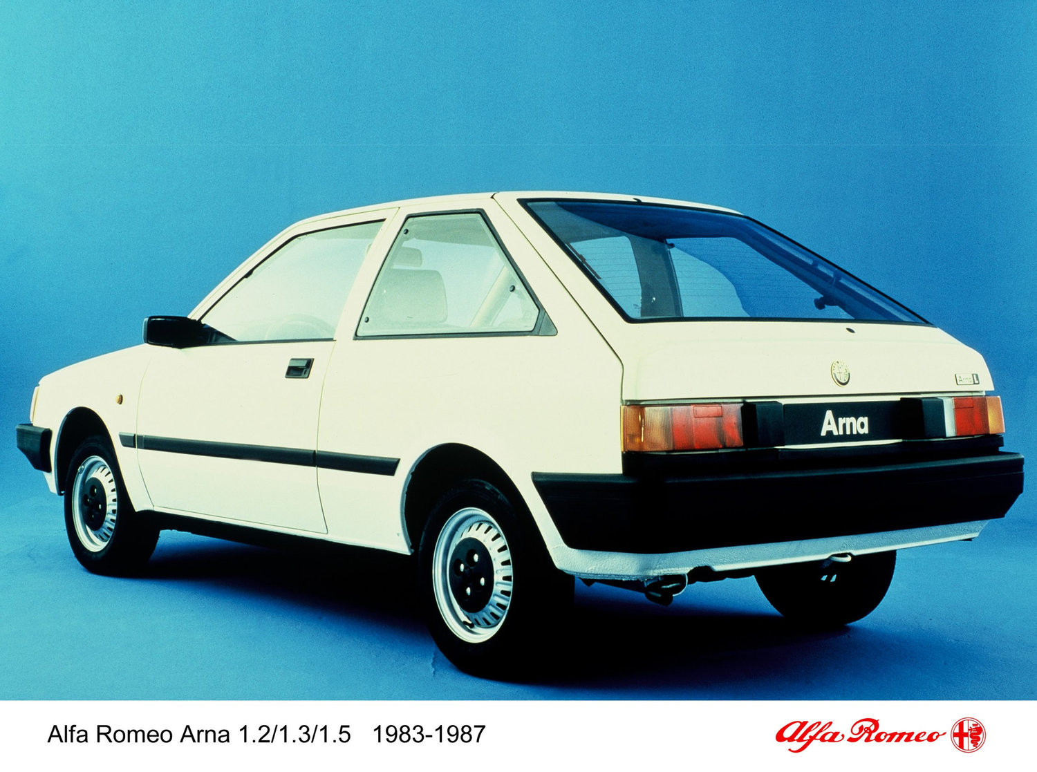 Heckansicht des Alfa Romeo ARNA