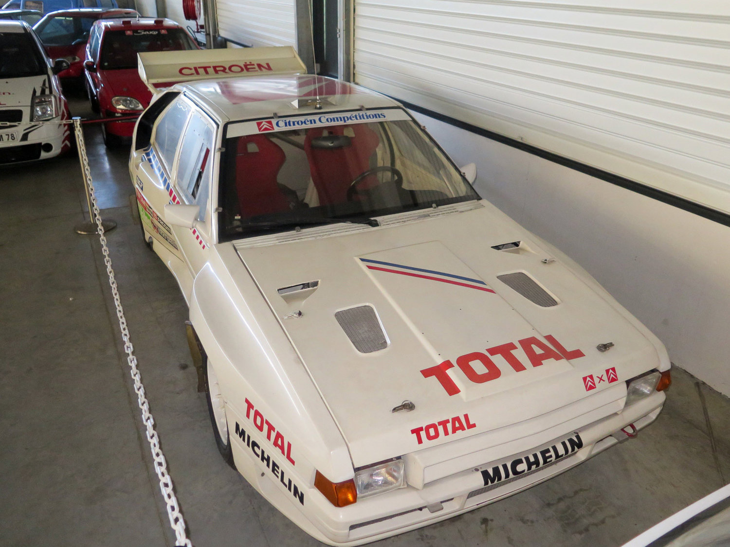 Unter der Motorhaube des Citroën BX 4TC Evo sitzt ein 2,1 Liter großer Vierzylinder. Er stammt ursprünglich von Simca.